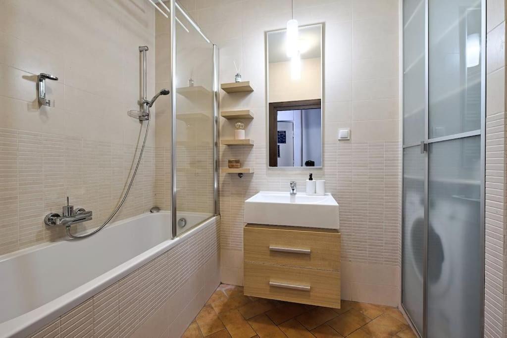 Urbannestgroup - Old Town - Stare Miasto - Freta 50 وارسو المظهر الخارجي الصورة